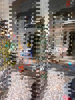 cần bán nhà đẹp, sang tên ngay, chính chủ bán.