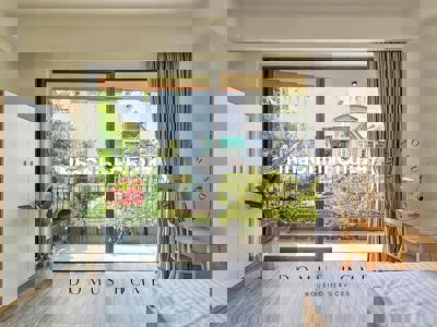 ngay VÒNG XOAY DÂN CHỦ - FULL NỘI THẤT - MỚI XÂY - THOÁNG