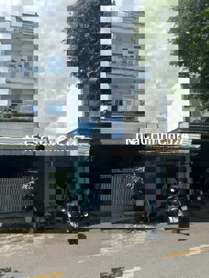 chính chủ bán nhà xuân thới thượng 22 cách phan văn hớn 300m 107m2.