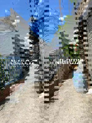 ngay chủ gửi bán đang cho dòng tiền tốt cho anh chị đầy tư