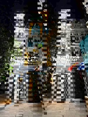 Bán nhà chính chủ Bình Chánh 80m2 cực kỳ đẹp