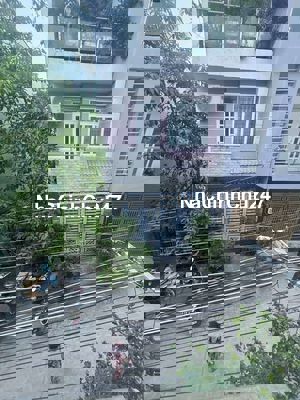 bán đất tặng nhà sổ riêng chính chủ, tiện ích báo quanh