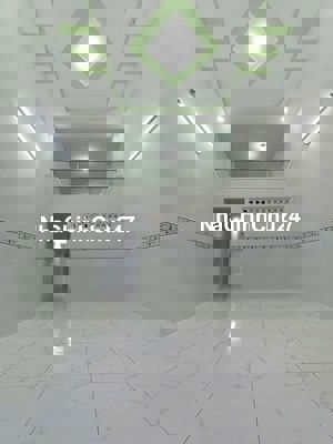 CHÍNH CHỦ BÁN NHÀ 1/ CHỢ TRƯỜNG HỌC ĐƯỜNG LÊ THỊ NGAY ẤP1  nhà 2PN.2W