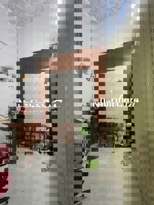 CẦN BÁN NHÀ HẺM CẠN CHÍNH CHỦ