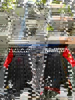 CHỦ GẤP BÁN GIẢM MẠNH 600TR CÒN 7.9 TỶ - QUẬN 3 - HXH - 4 TẦNG - 39M2