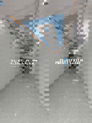 Chính chủ nhờ gửi bán căn nhà to kiểu phố 2 phòng ngủ 400 triệu