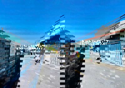 VỠ NỢ CHỦ CẦN BÁN GẤP 101M2 GIÁ 400TR HOÀN BÁ HUÂN THỊ TRẤN CỦ CHỊ