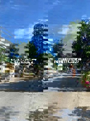 Chính Chủ gửi đất gần chợ, dân cư đông, buôn bán kinh doanh, đa ngành