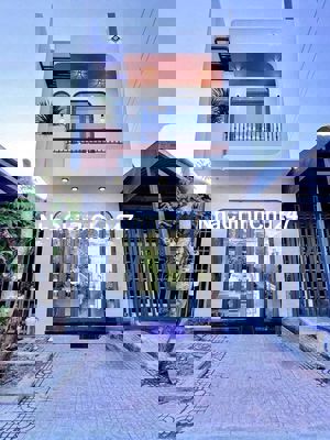 Sát MT 15m chính chủ bán nhà mới xây trung tâm Q1 bán 3 tỷ nhỉnh