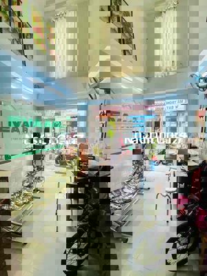 Chủ Cần Bán Gấp Nhà Sát Mặt Tiền Q3 để Định Cư Nước Ngoài