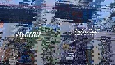 Biệt thự VIP 213m2 full nội thất chủ gấp bán 15.7Tỷ Tô Ngọc Vân QL13