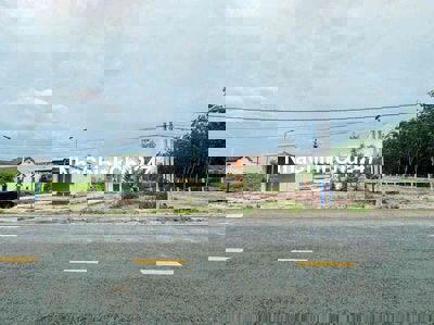 Chủ ngộp bán gấp nền 165,5m2 shr Mt đường 10m SHR giá 580triệu