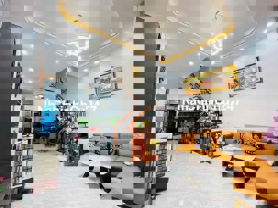 Chính chủ gửi bán tổ ấm mặt tiền đường Phan Nhu thiết cách biển 400m