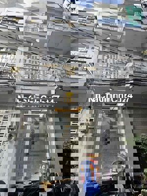 Chính Chủ Cần Bán Nhanh Căn Nhà 1trệt 2lầu Ở Bình Chánh giá cực kì rẻ