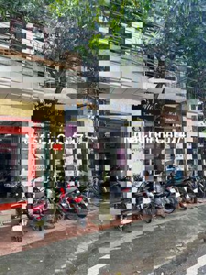 CHÍNH CHỦ TÔI BÁN NHÀ 2 TẦNG TRỤC CHÍNH HOÀNG QUỐC VIỆT – CAM ĐƯỜNG