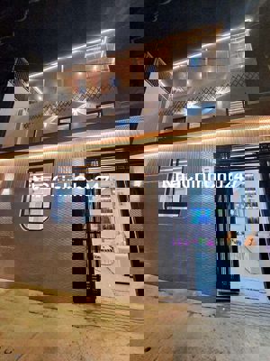 🌟 CHÍNH CHỦ GẤP BÁN NHÀ ĐẸP HXH THÔNG NGANG KHỦNG 9.3 NHỈNH 4 TỶ.