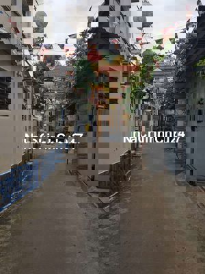 CHÍNH CHỦ CẦN BÁN,ĐỊNH CƯ NƯỚC NGOÀI