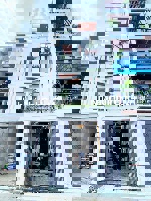 chính chủ bán nhà hoa hồng 1% gửi ae nhận đủ nhà tx 25 quận 12 TPHCM