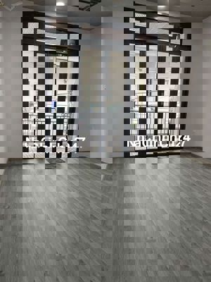 HẺM XE HƠI LỚN - CÙ CHÍNH LAN K300 P13 TÂN BÌNH - NHÀ 50M2 ĐẸP - CHỈ 7