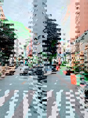 CHÍNH CHỦ BÁN NHÀ 4 TẦNG –NGAY CHỢ HẠNH THÔNG TÂY – 90M² – NHỈNH 13 TỶ