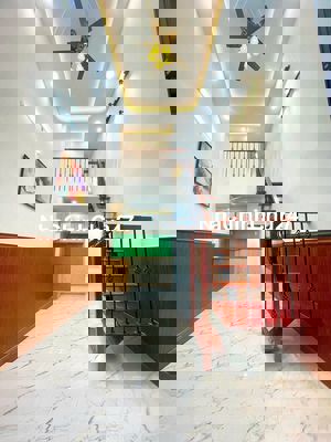 Bán nhà chính chủ 1 trệt 1 lầu, nhà mới 100% – Hẻm nhựa 8m