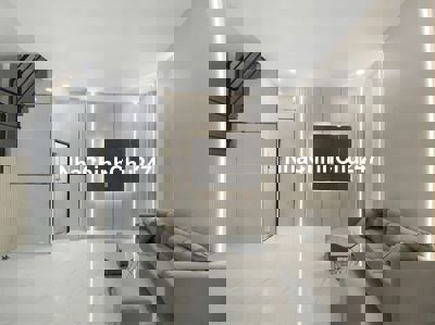 Chính Chủ ! Nhà Huỳnh Tấn Phát, DT: 6x4,5 Trệt Lầu , 2PN, 2 WC Quận 7