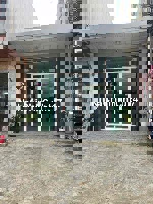 Chính chủ gửi bán đất tặng nhà đường Phạm Hùng, Hoà Xuân