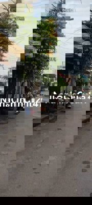 Chủ cần bán gấp căn nhà cấp 4 vị trí 1 sẹt đường  trường chinh TTN q12