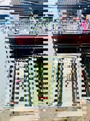 nhà chính chủ cần bán nhà mới dọn vào ở liền hẻm xe hơi