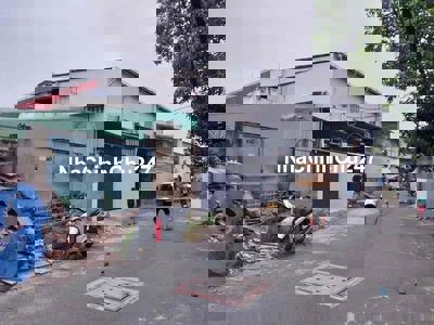 Chính chủ bán gấp đất 8,2*19,6m đường 6m thông gần Ngã 4 Song Hành