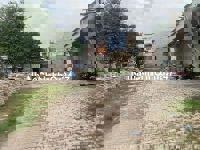 CHÍNH CHỦ BÁN ĐẤT MT TÂN HIỆP 32 HÓC MÔN DT LỚN 338M2