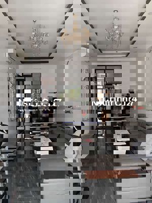 Bán nhà chính chủ  khu vực tên lửa