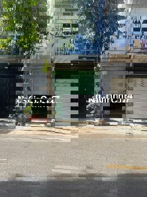 Chính chủ kẹt tiền bán gấp nhà MT Đ.Đỗ Bí, 108m², cấp 4, giá 11,6 tỷ