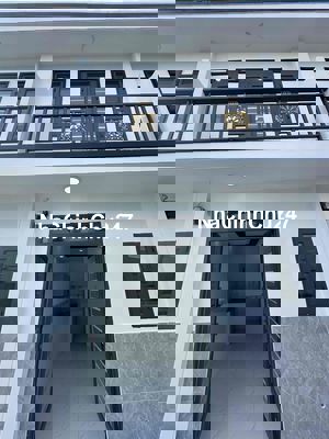 Nhà DTSD 64m2 Ngay UBND Mỹ hạnh nam chính chủ