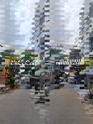 CHỦ BÁN GẤP>GIÁ KHÁ MỀM>6 TỶ- NHÀ LÔ GÓC ĐƯỜNG 8M& 6M,MT5M, Lê Đức Thọ