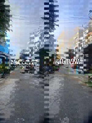 Bán nhà P2 quận 8,Âu Dương Lân,3PN,sổ riêng chính chủ,giá 2,99 tỷ