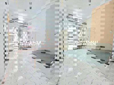 💥Studio Ban Công Mới_Thoáng Mát Gần Vòng Xoay Dân Chủ