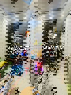 Chính chủ bán gấp nhà 3 tầng - Vòng xoay An Lạc - Tân Tạo A - Bình Tân