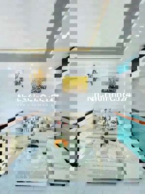 Chính chủ đi nước ngoài bán nhà Bùi Minh Trực  Q8, 34m2/2.050tỷ TL