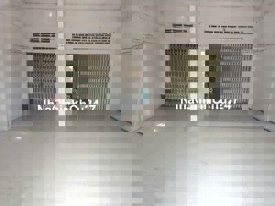 Bán nhà chính chủ mặt tiền QL57 cách Bến xe Mỏ Cày Nam 500m