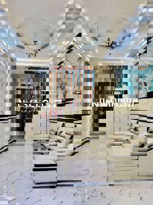 Bán nhà chính chủ sổ hồng riêng quận 12