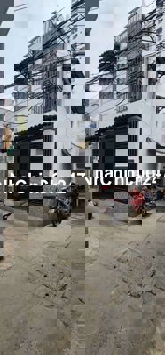 5 x 10 một trệt một lầu chính chủ bán căn nhà