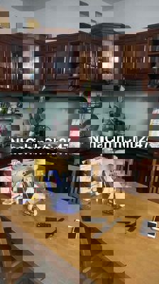 Chính chủ bán căn hộ chung cư gia phú