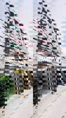 Chủ cần bán căn nhà phố liền kề phố liền kề Tân Thới nhất quận 12