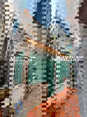 Nhà bán chính chủ sát chợ cây quéo hoàng hoa thám bình thạnh