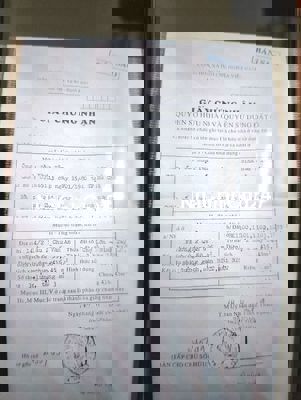 Chính chủ cần bán căn nhà lầu 2 sát bên Chợ Bình Tây