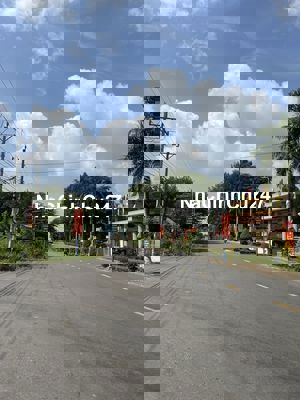 Chính Chủ bán đất Vườn Diện tích 1230m2, Giá bán 730 triệu, đường ô tô