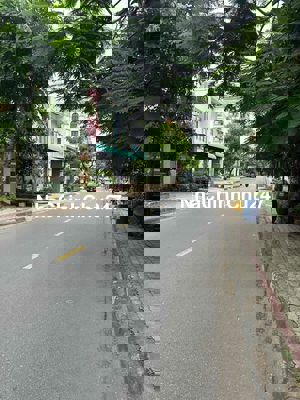 Chính chủ gửi bán Lô Đất D1 rẻ nhất khu vực giá 8t7 đã ép cọc sẵn.