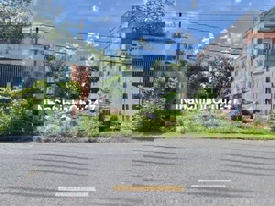 Mặt tiền Trần Văn Chẩm giá 320tr Dt132m2 chủ đang cần ra gấp để trả nợ