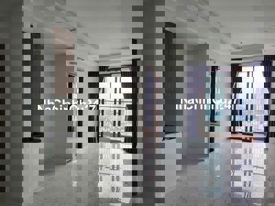 CHỦ KẸT TIỀN CẦN BÁN GẤP CĂN HỘ 2PN 2WC 1ty920tr GẦN CẦU PHÚ LONG